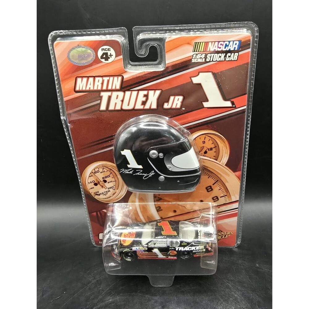 Winners Circle 1:64 Martin Truex Jr 1 Bass Pro Shops Diecast Car Mini Helmet NIB